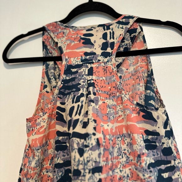 Black Rainn  Women’s Small Sleeveless Abstract Print Cowl Neck Flowy Blouse. - Picture 11 of 11